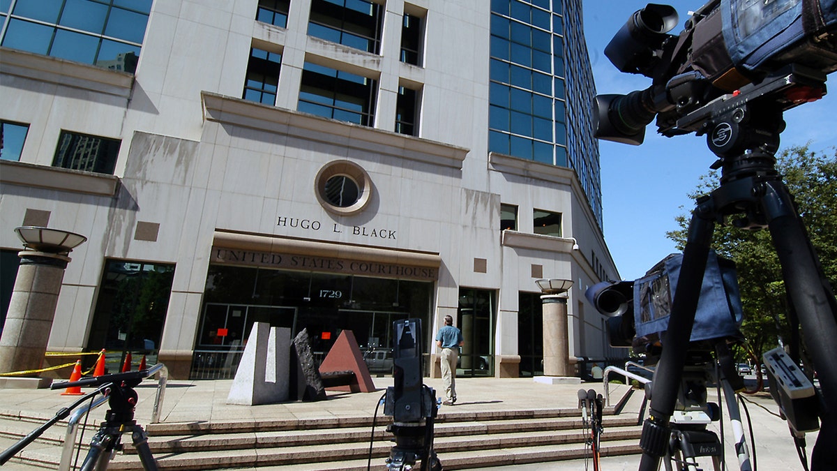 Debate on Judicial Branch Property Control Sparks Concerns