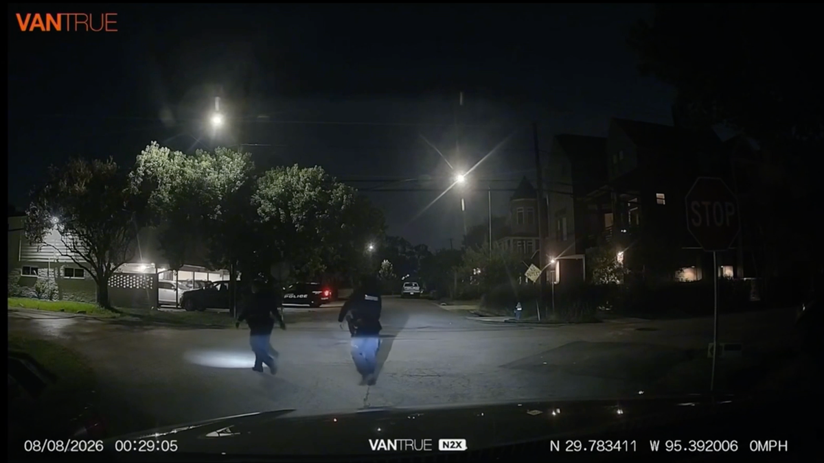 Uber Driver Aids Houston Police During Chase