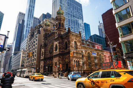 Man Charged with Hate Crime for Disrupting Synagogue Services