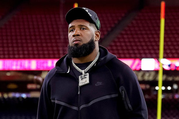 Buffalo Bills’ Ed Oliver Mourns Loss of Son