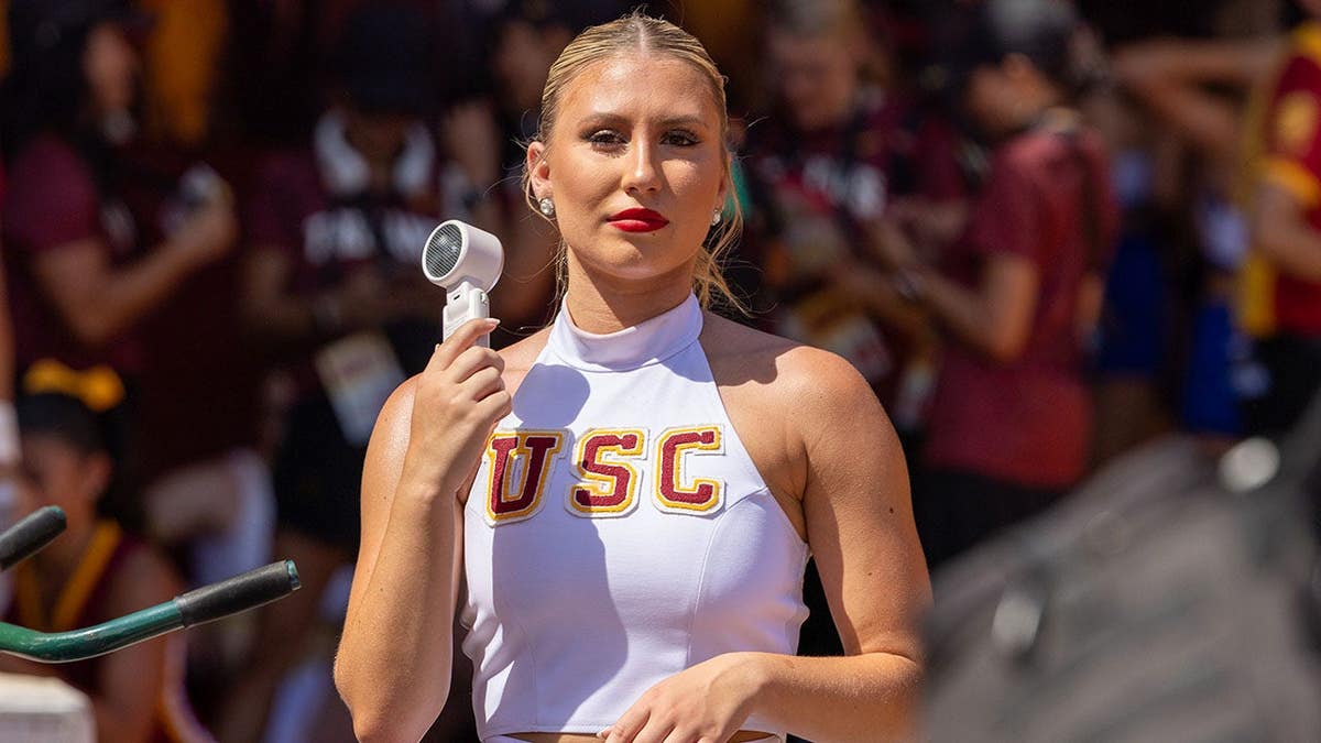 USC Trojans Home Opener Brings Both Fans and Chaos
