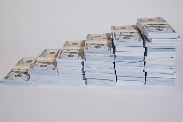 Securing Savings with a $100,000 18-Month CD