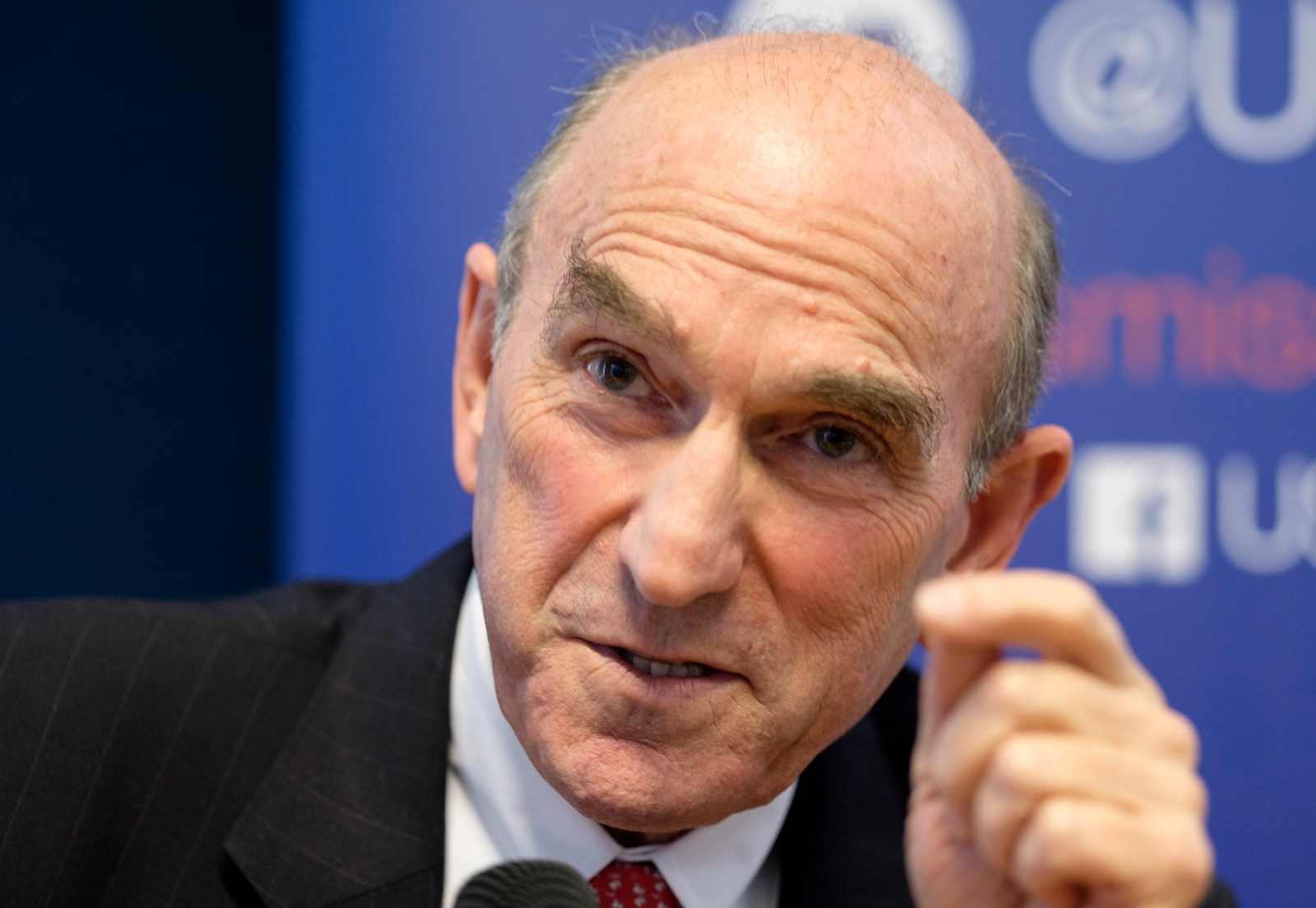 Elliott Abrams Criticizes Trump’s Venezuela Oil Deal