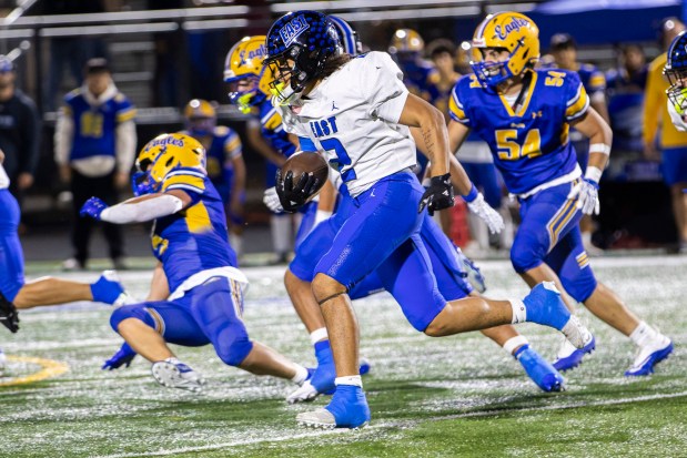 High School Football Teams’ Performances in Week 5