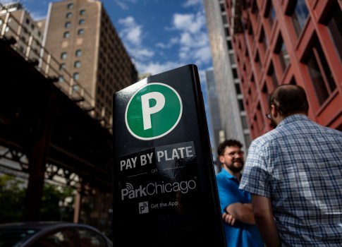 Riders Evacuated from Green Line Train in Chicago Due to Misaligned Wheels