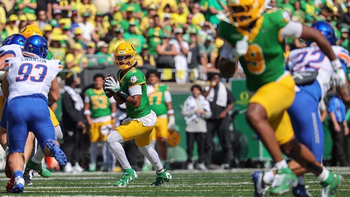 Oregon Survives Boise State Challenge in Season Opener