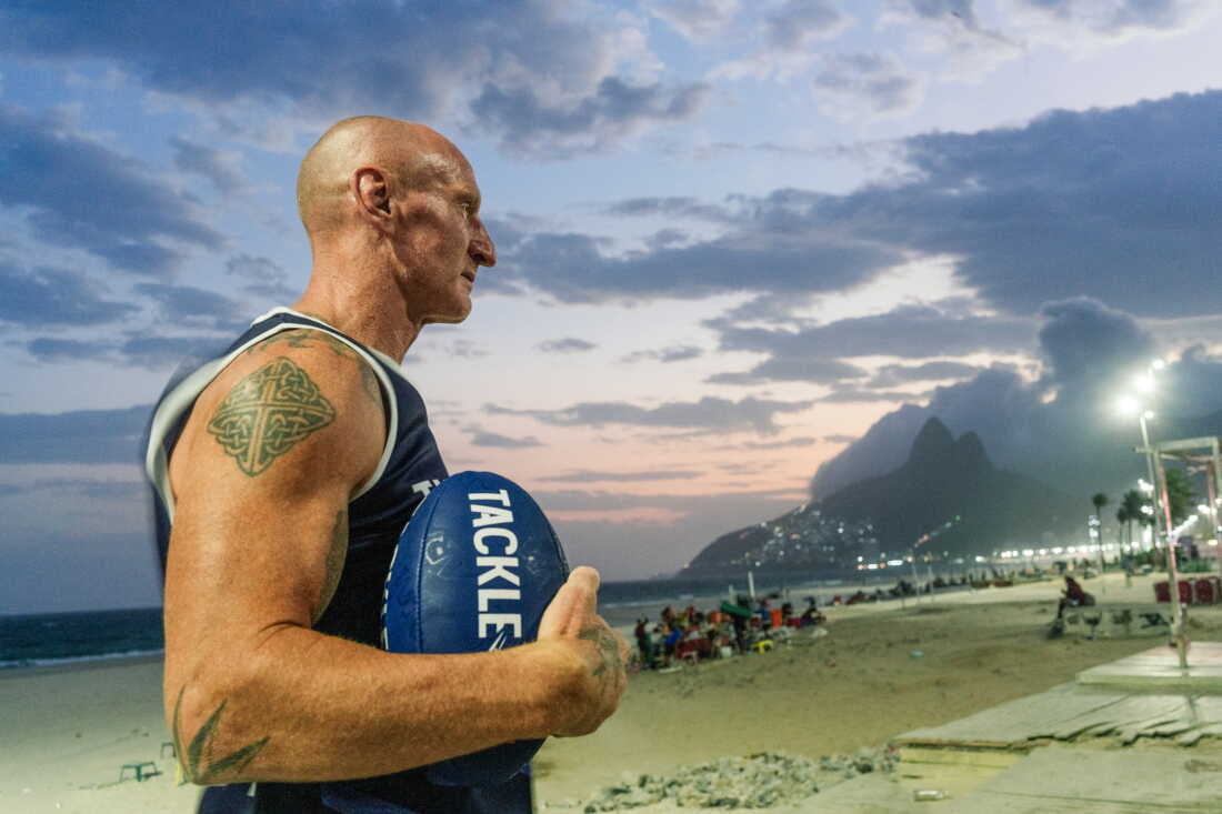 Gareth Thomas Leads Tackle HIV Campaign in Brazil