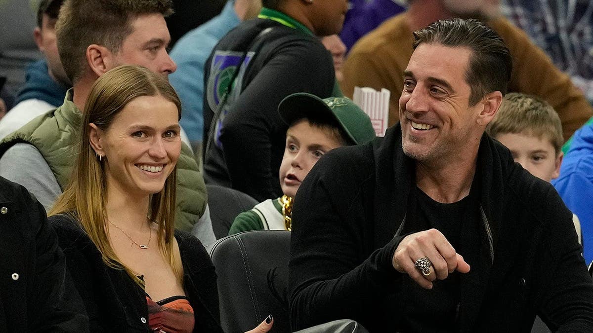 Aaron Rodgers and Mallory Edens: Relationship Rumors and Social Media Drama