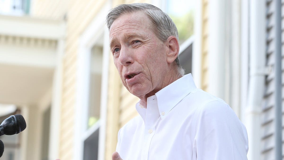 Stephen Lynch Defeats Progressive Challenger in Massachusetts Election