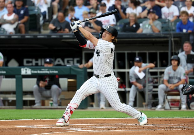 Sox Lose to Twins Despite Early Lead
