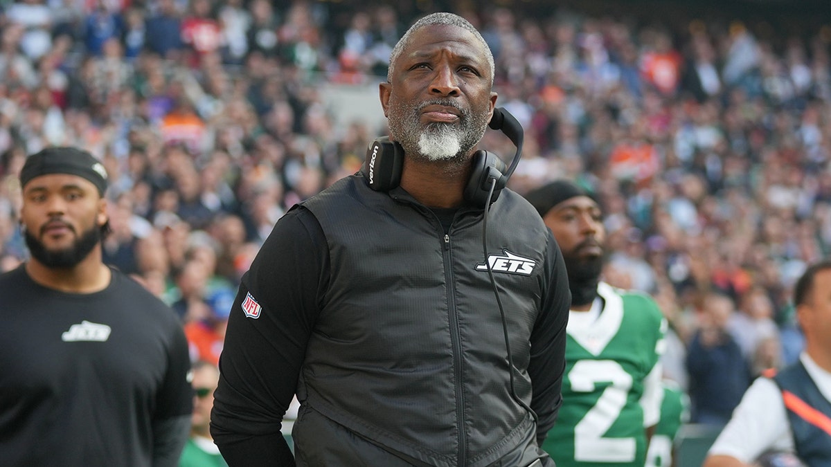 New York Jets Aim for Improvement After Disappointing Season