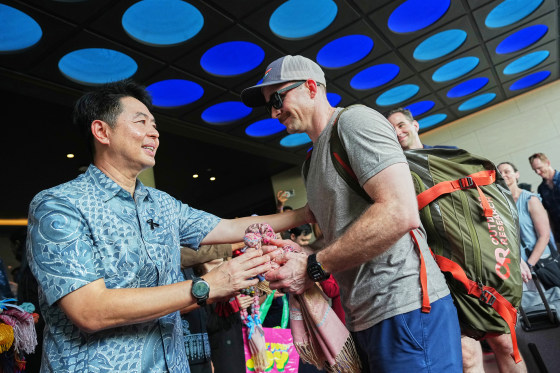 USS Abraham Lincoln Crew Enjoys Break in Pattaya