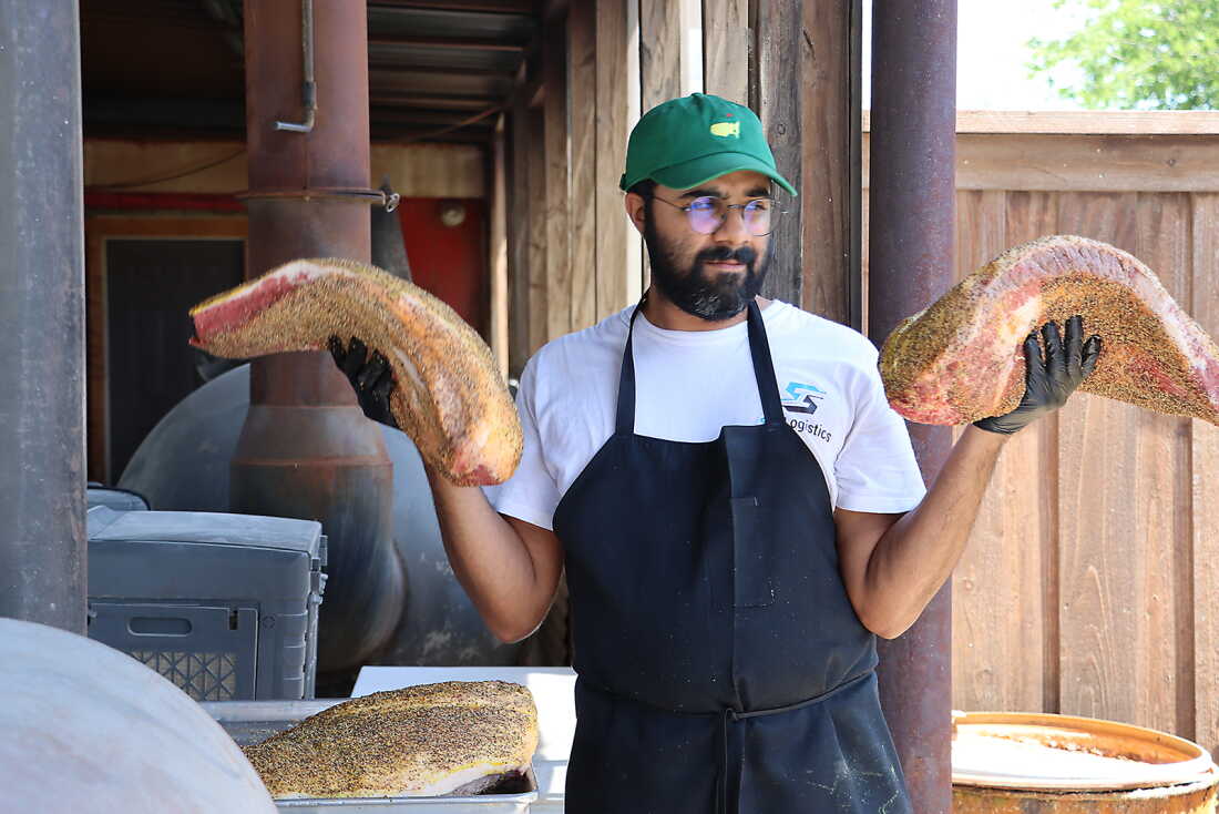 Muslim Pitmasters Revolutionize Texas Barbecue with Halal Options
