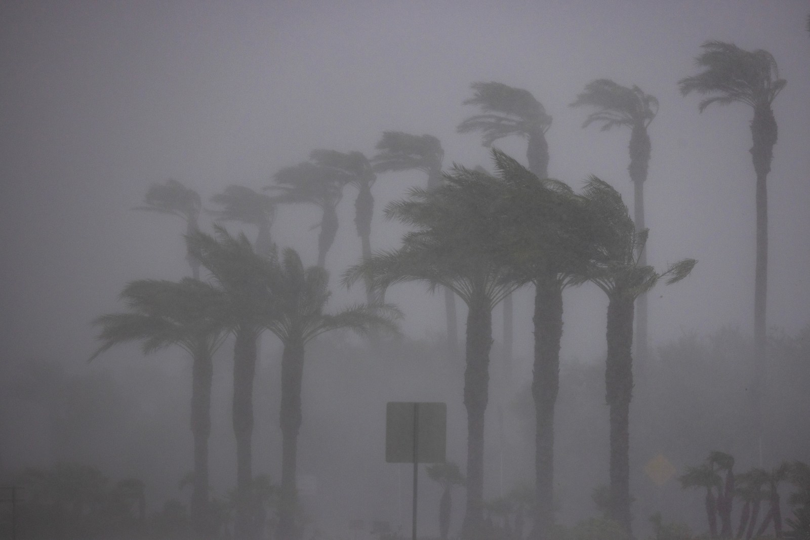 The Impacts of an Intensifying El Niño on the U.S.