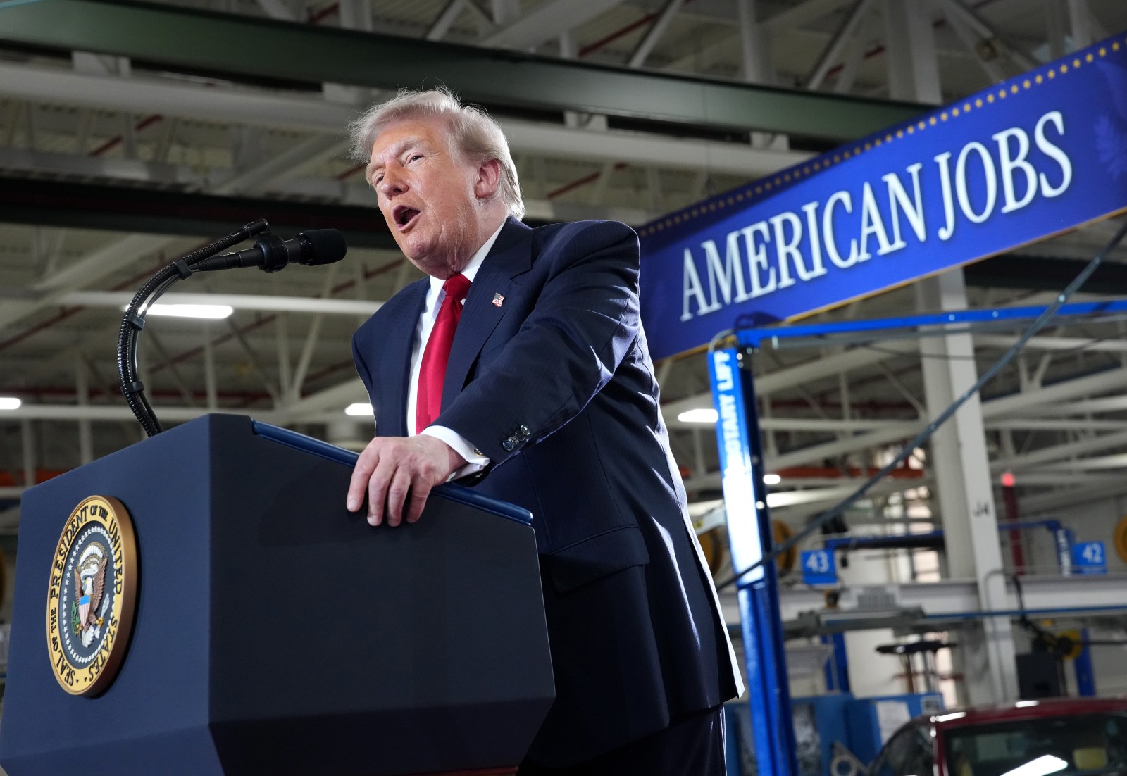 Trump Approves New Fuel Economy Standards