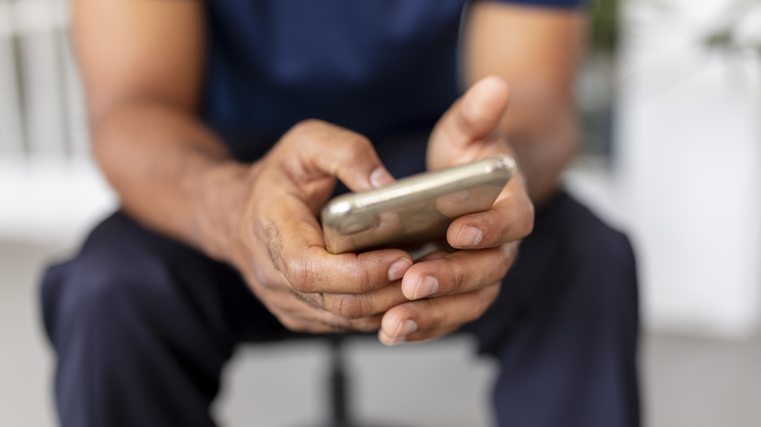 988: A New Hotline for Mental Health Support
