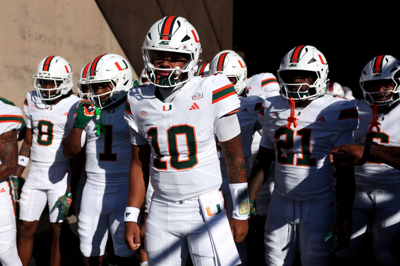 Expert Commentary on Rising College Quarterback