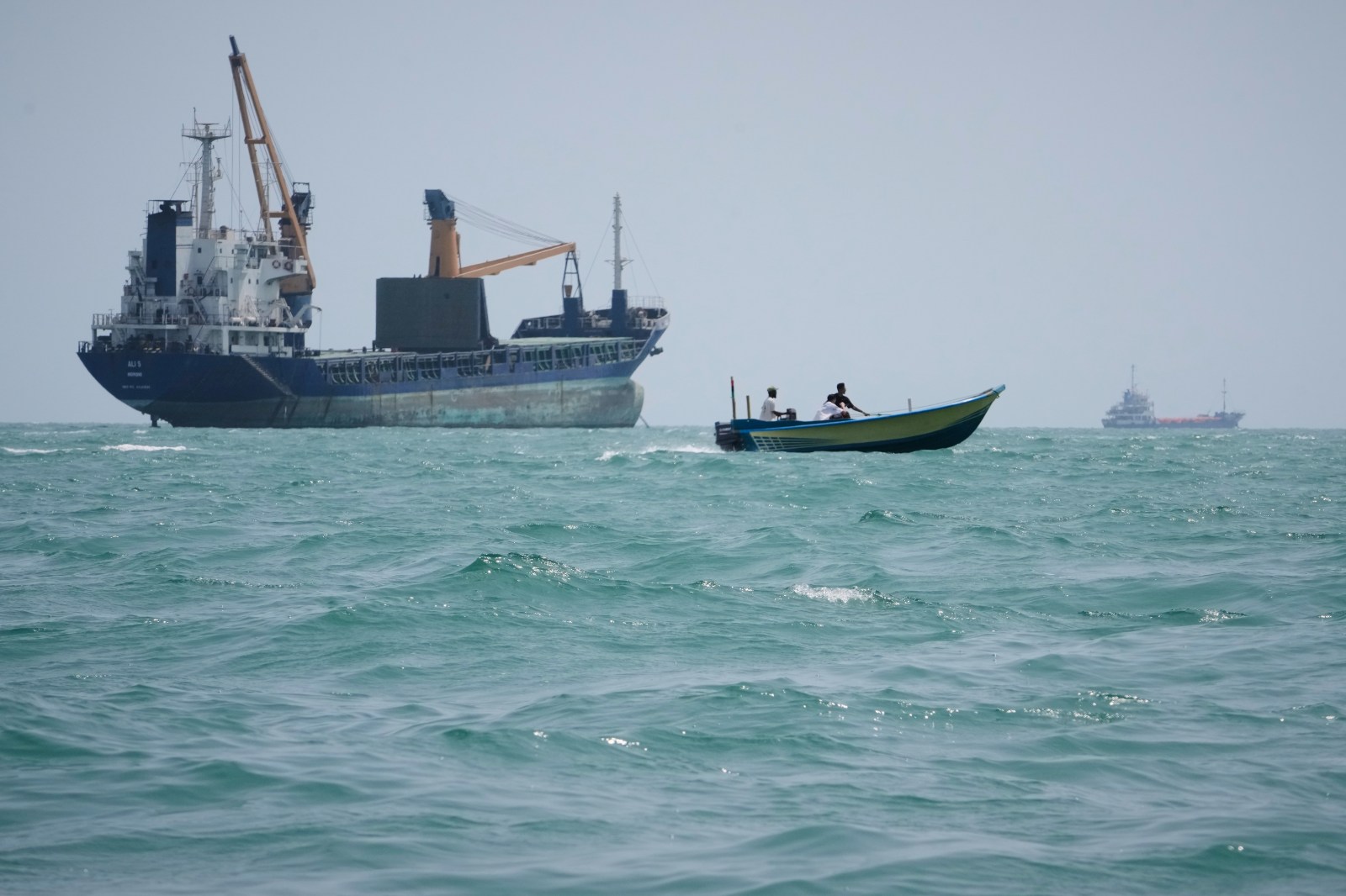U.S. Maritime Blockade against Iran: Impact on Strait of Hormuz and Global Markets