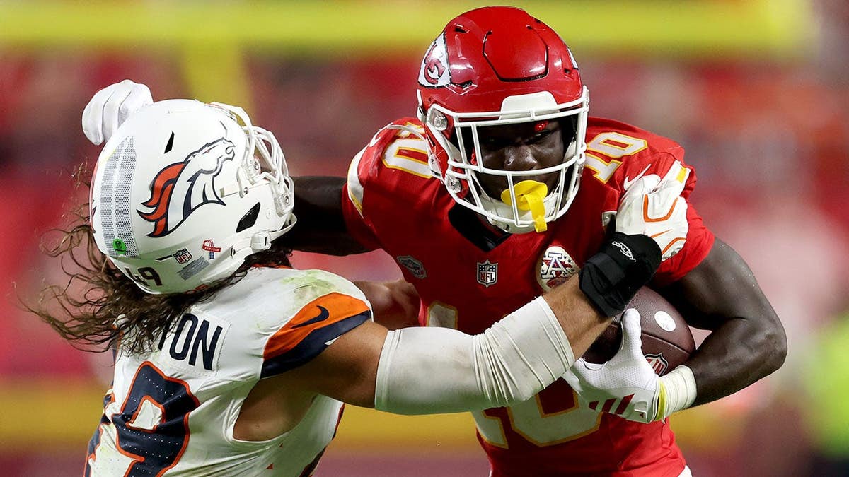 Chiefs Dominate Broncos in Monday Night Opener