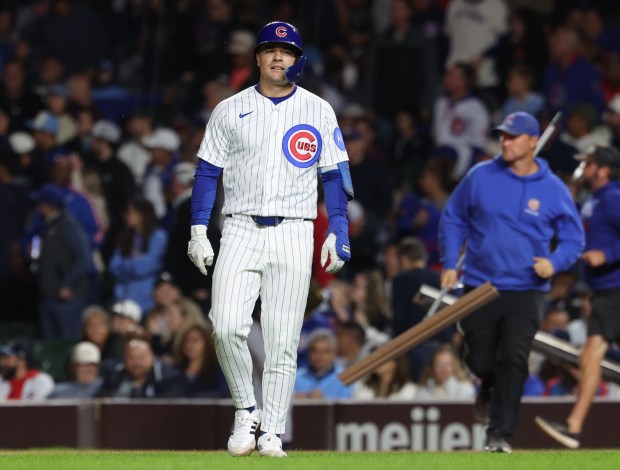 Cubs and White Sox in Playoff Race as MLB Season Nears End
