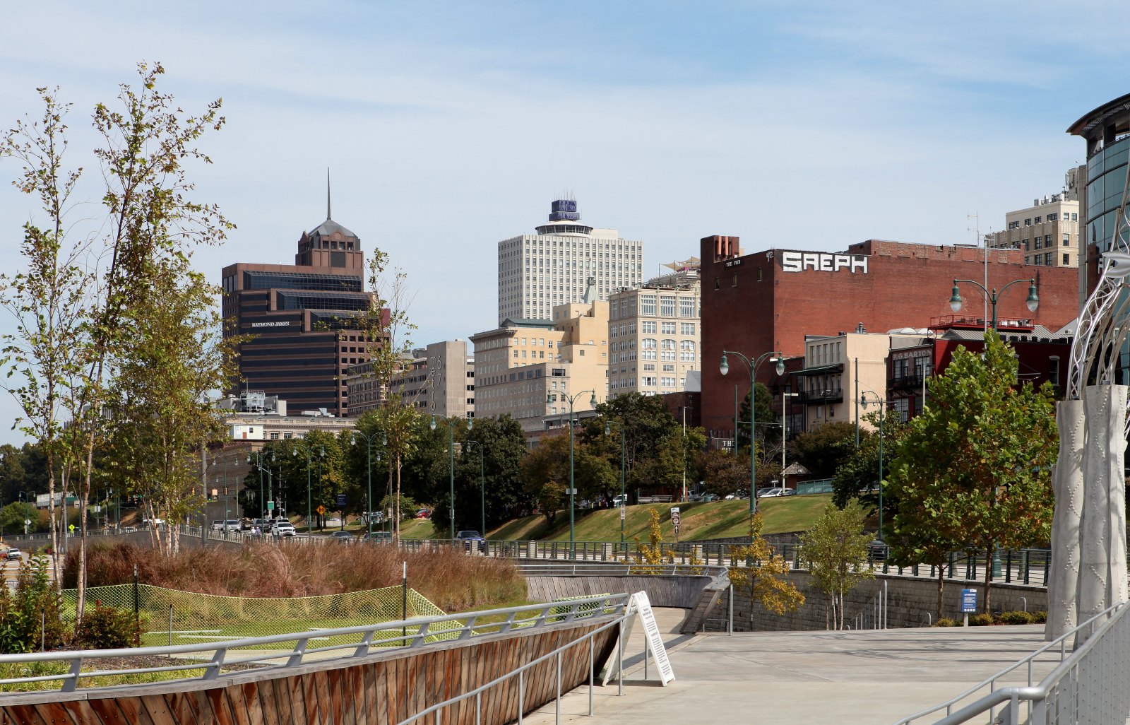 Americans Relocate as Population Shifts Highlight Affordability and Jobs