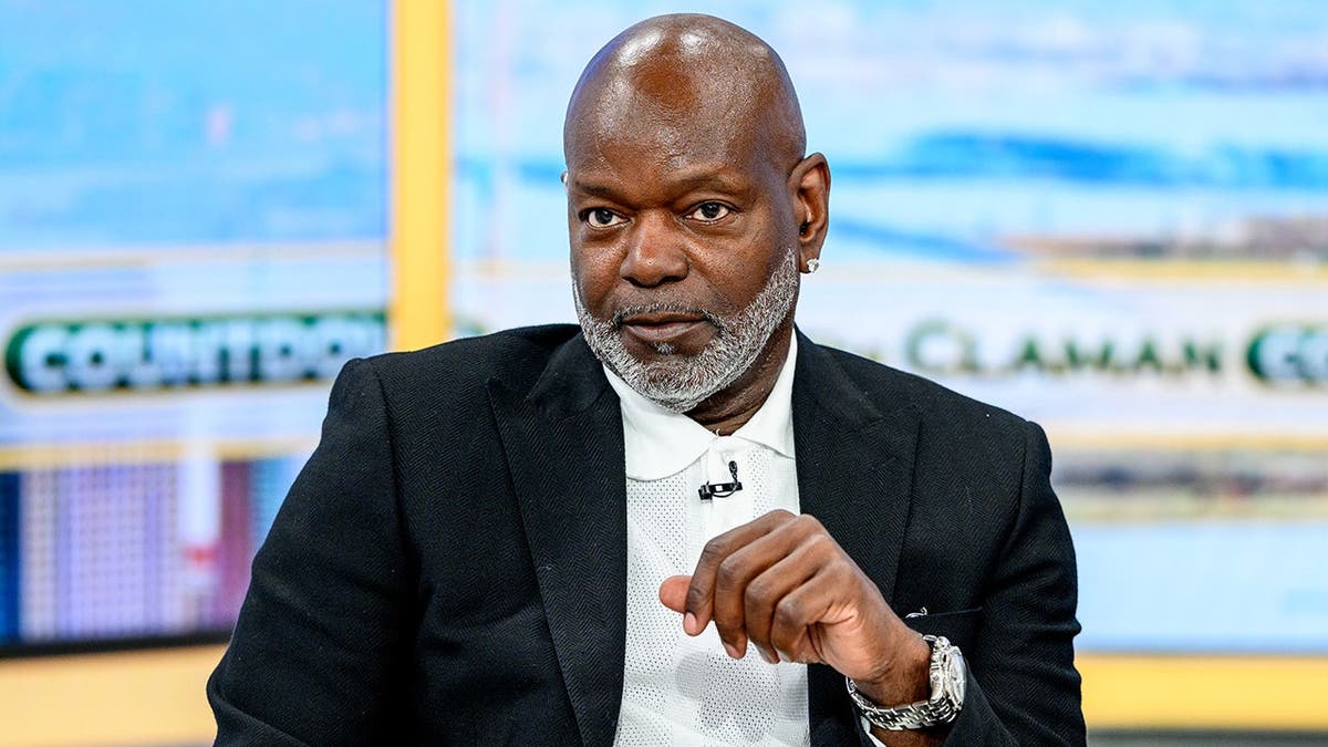 Emmitt Smith Accused in $2.5 Million Legal Dispute