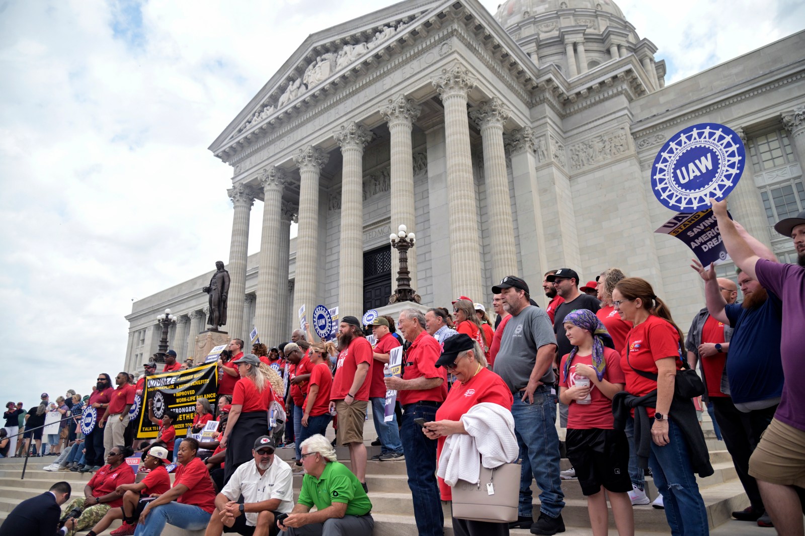 Supreme Court Denies Effort to Reinstate Missouri’s Trump-Backed Congressional Map