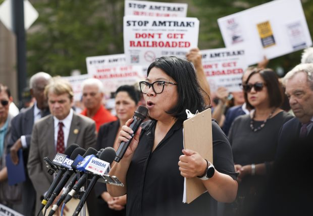 Bridgeport Residents Protest Plan for Amtrak Facility and Potential White Sox Move