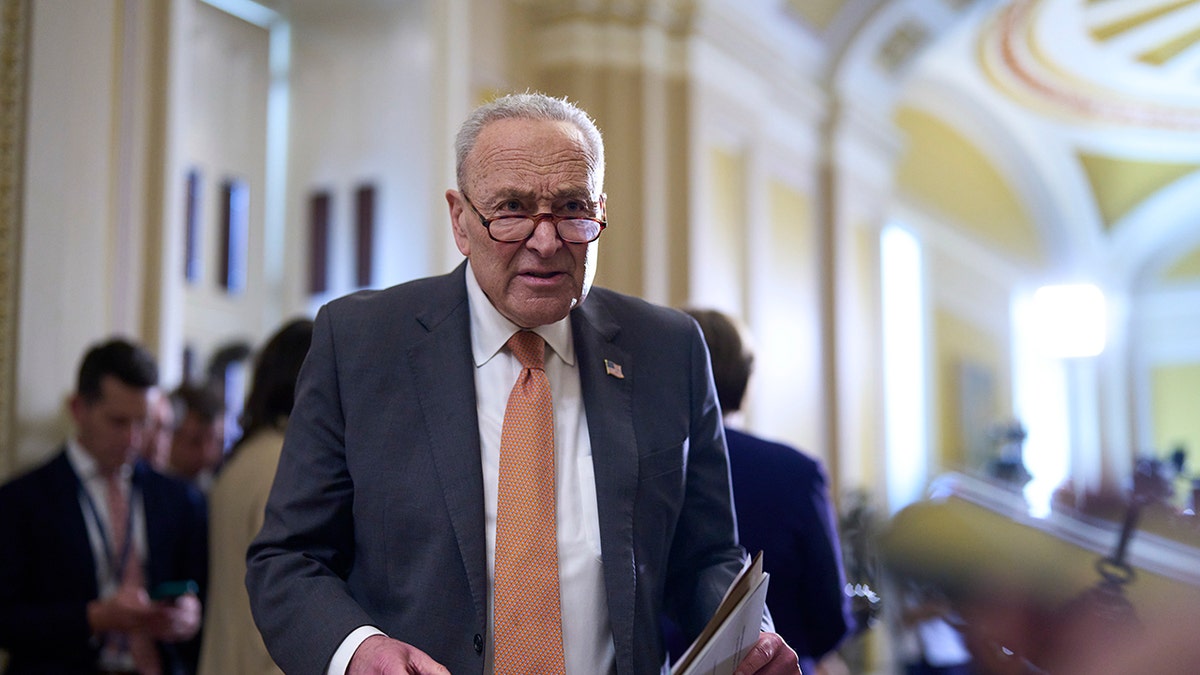 Democrats Positioned to Retake Senate Amid Polling Uncertainties