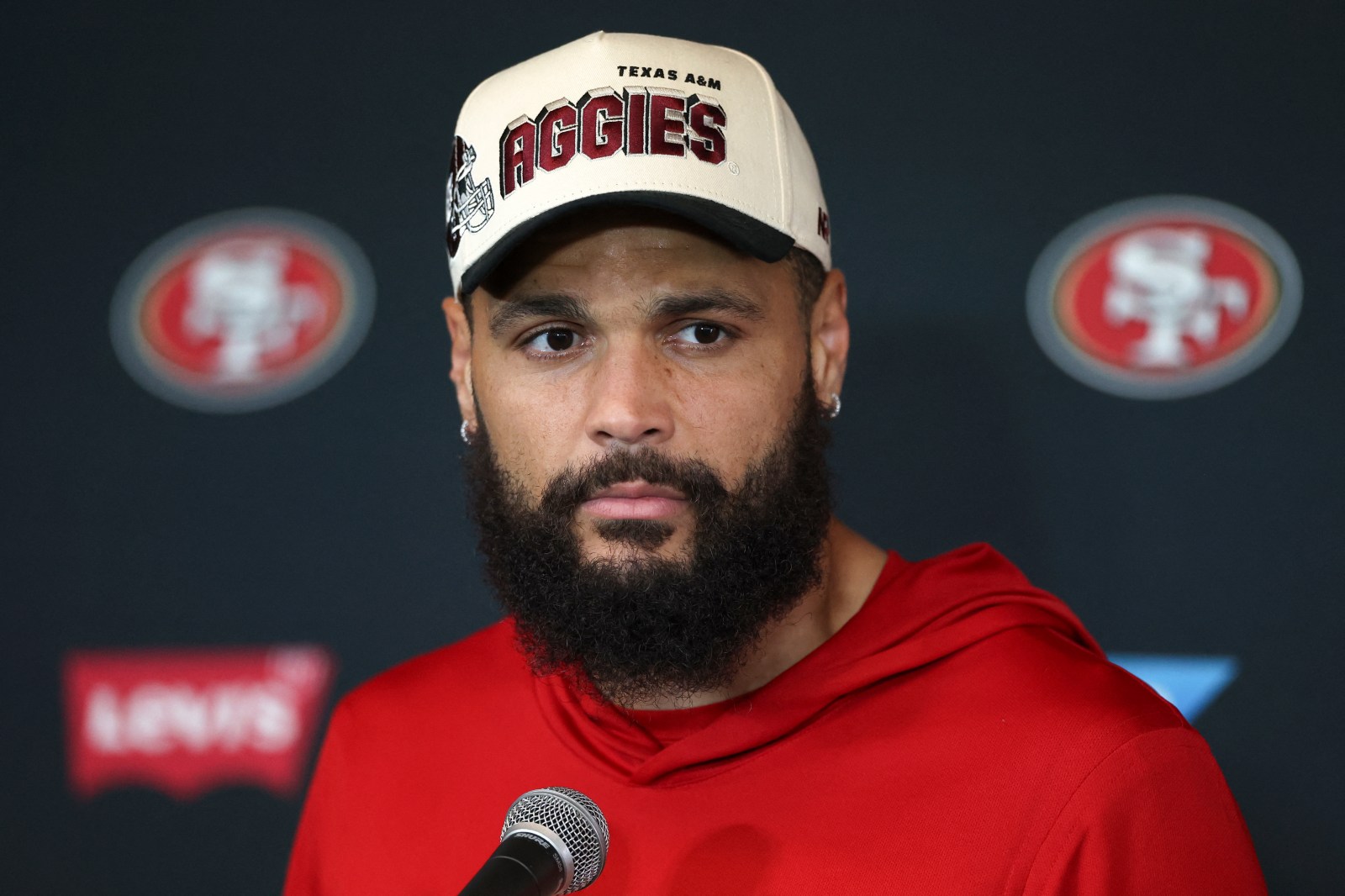 49ers Crush Rams in Season Opener in Australia