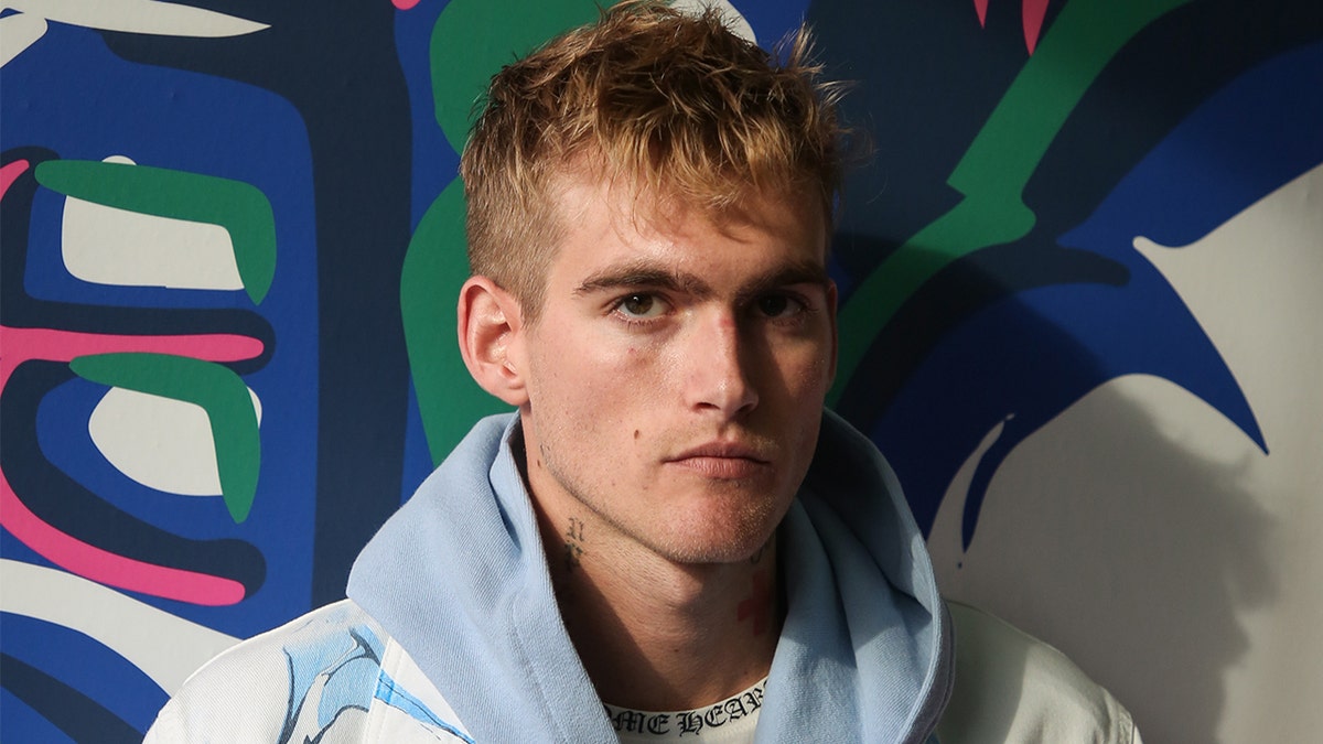 Cindy Crawford’s Son Presley Gerber Dies at 27 in Rehab