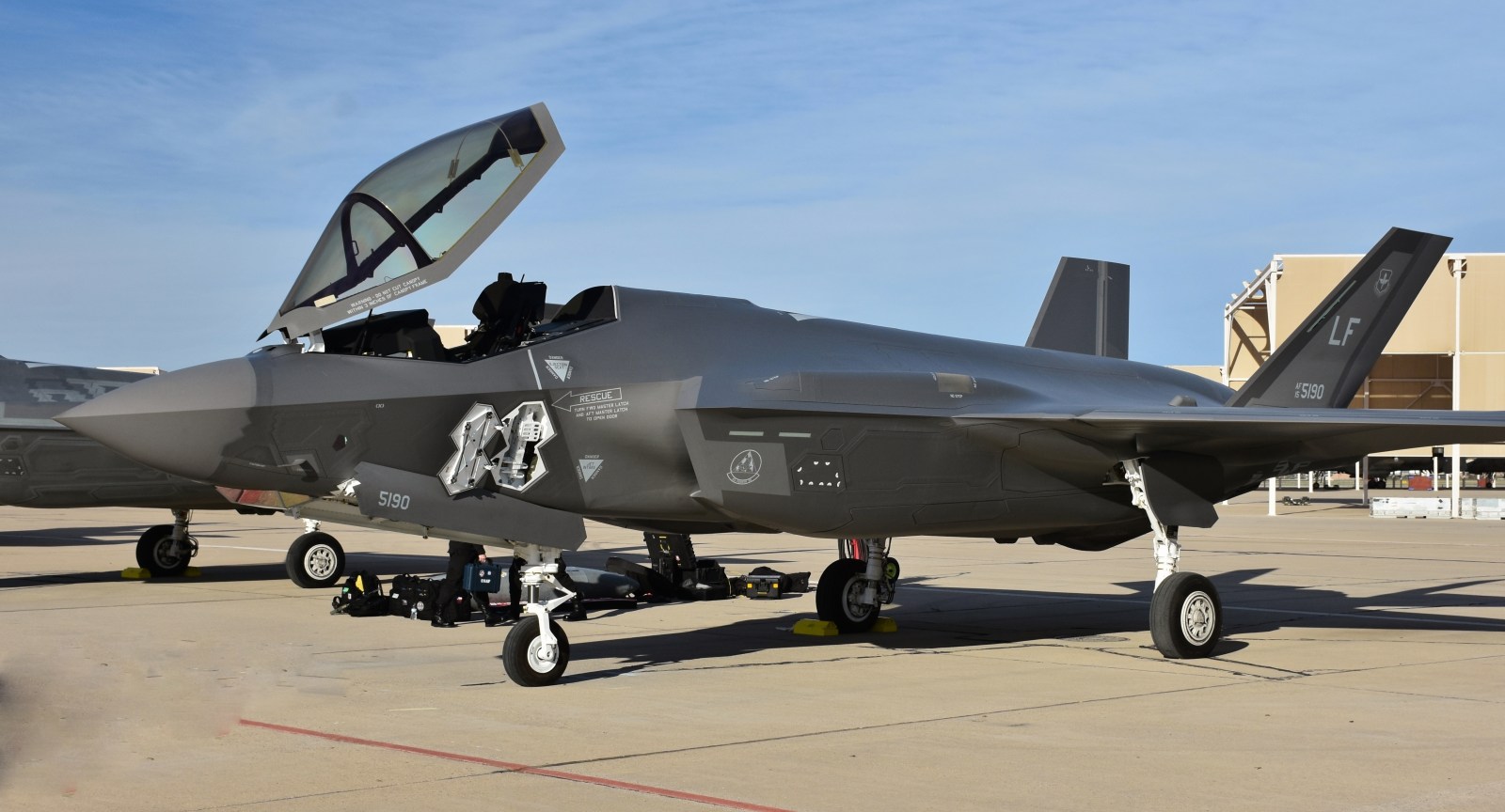 Finland Enhances Defense with F-35 Engine Production