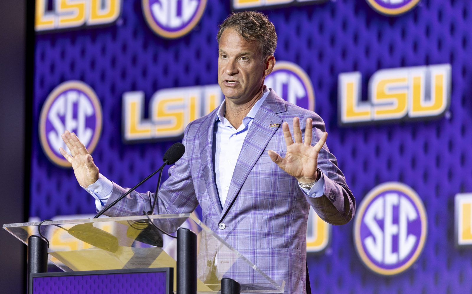SEC Faces Controversy Over Lane Kiffin’s Recruiting Tactics at LSU