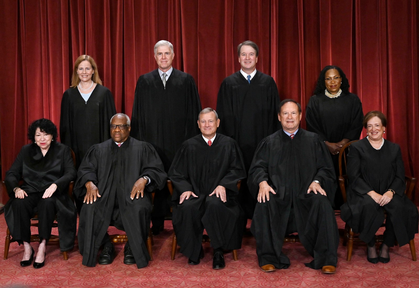 House Vote on Supreme Court Amendment Highlights Partisan Divide