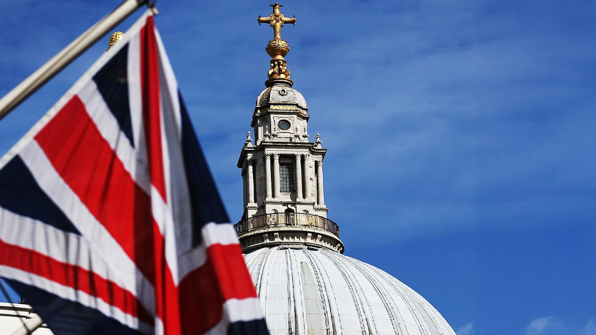 Controversy Surrounds Concert Series at London’s St. Paul’s Cathedral