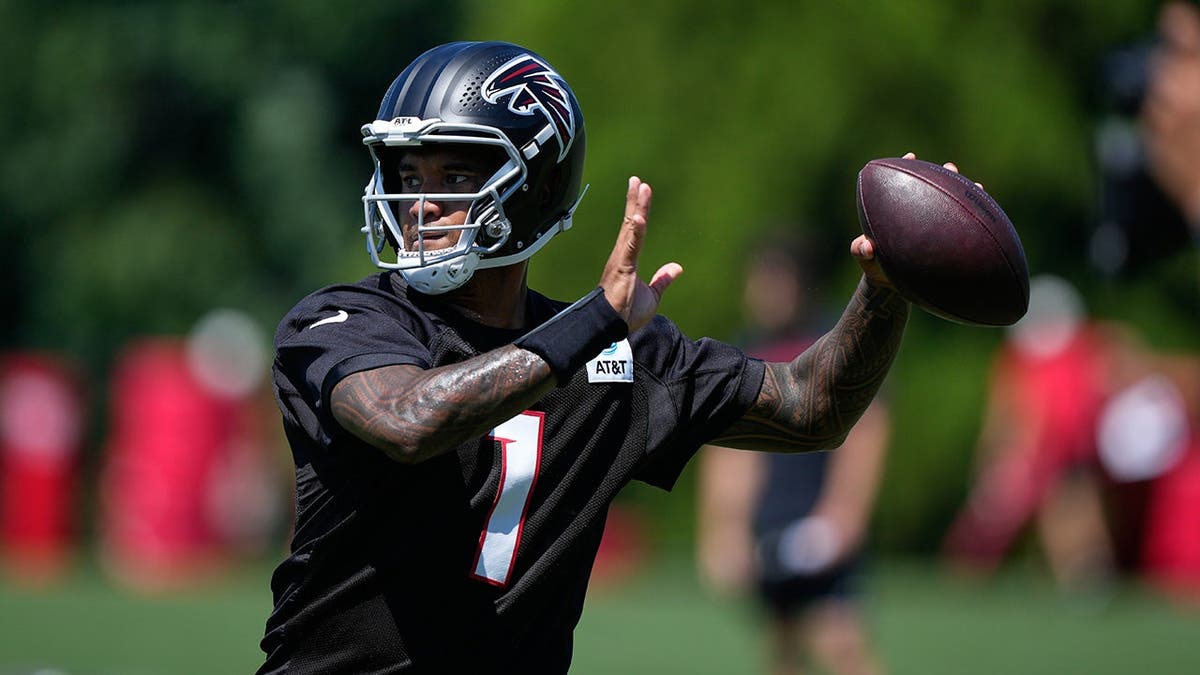 Atlanta Falcons Name Tua Tagovailoa as Starter for Week 1