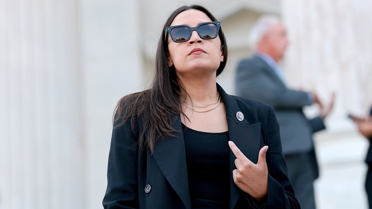 AOC Endorses Angie Nixon for Florida Senate