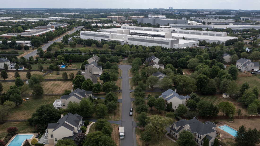 Effect of Data Centers on U.S. Real Estate Explored
