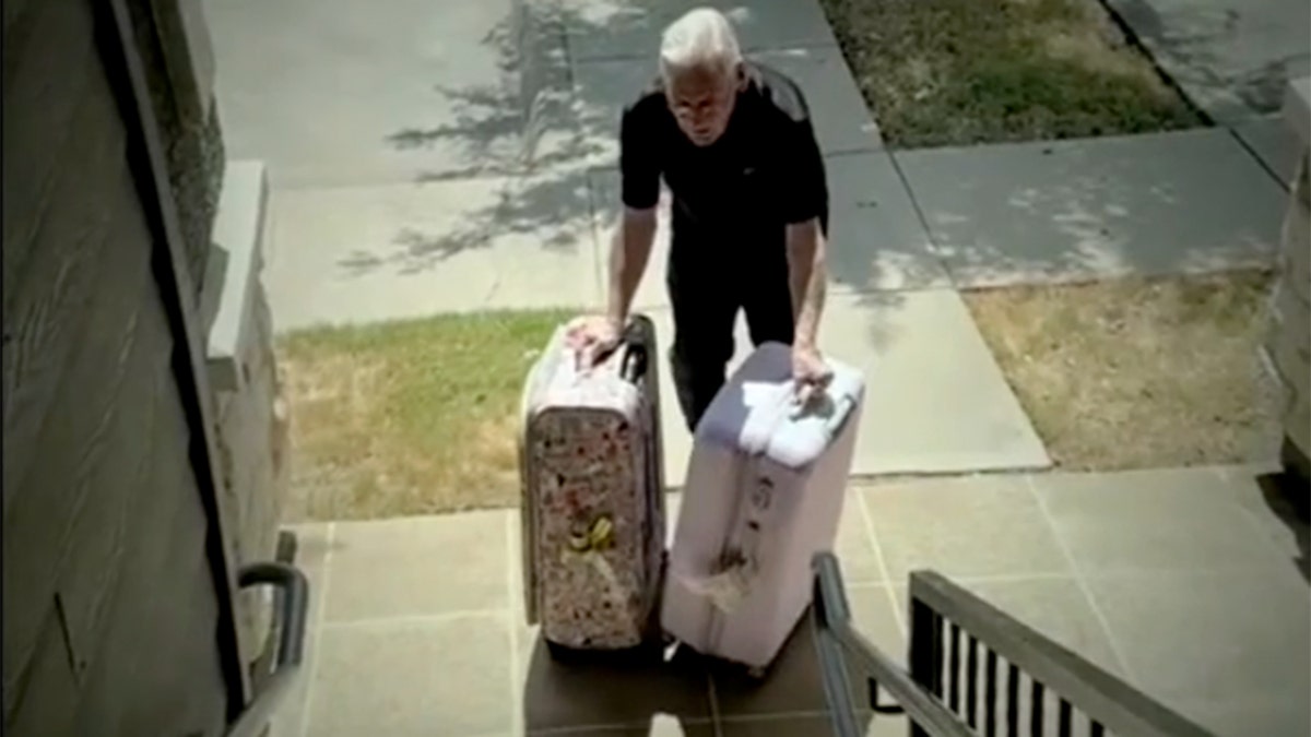 Support for Elderly Delivery Driver in Texas