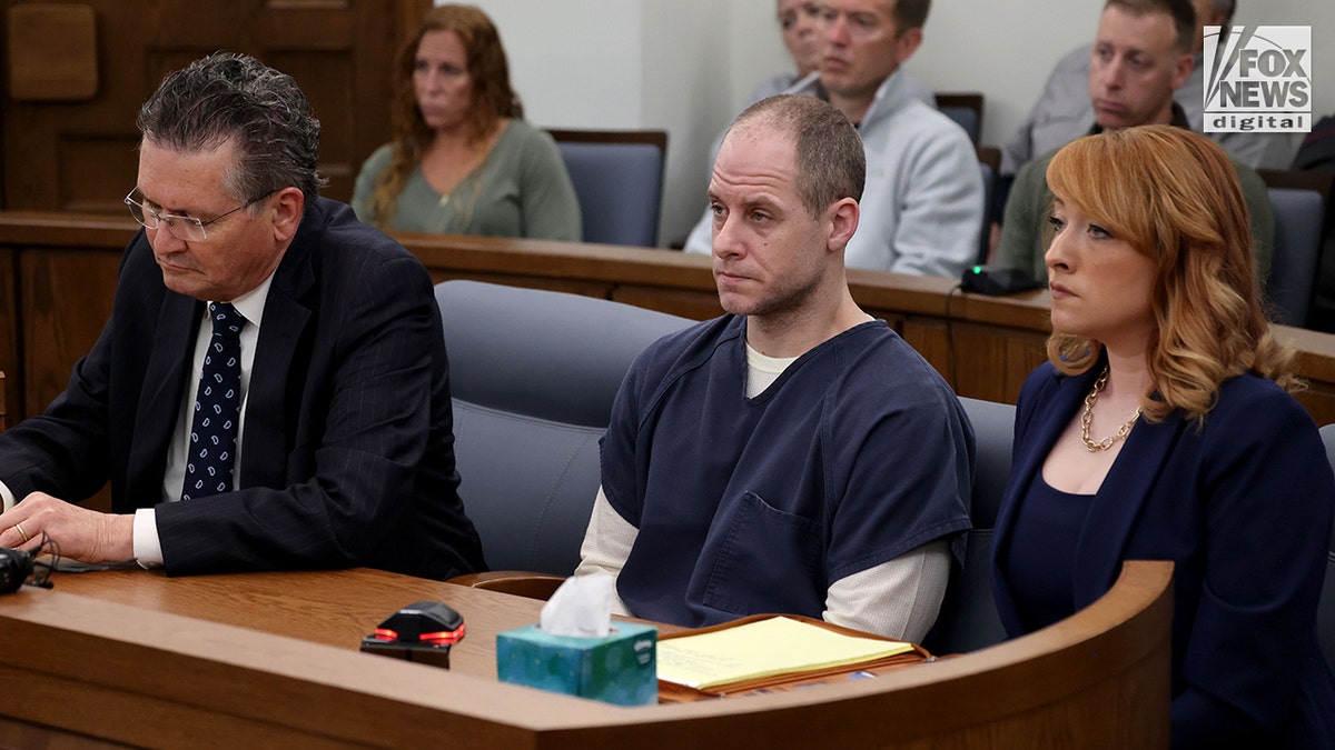 Text Messages and Testimonies Shape Murder Trial of Former ‘American Idol’ Contestant