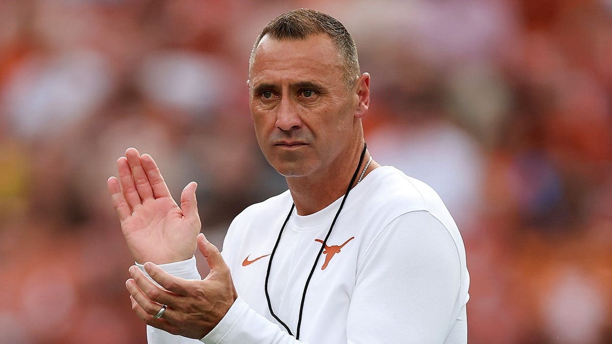 Holly Rowe’s Smooth Interview with Steve Sarkisian Prior to Texas-Tennessee Game