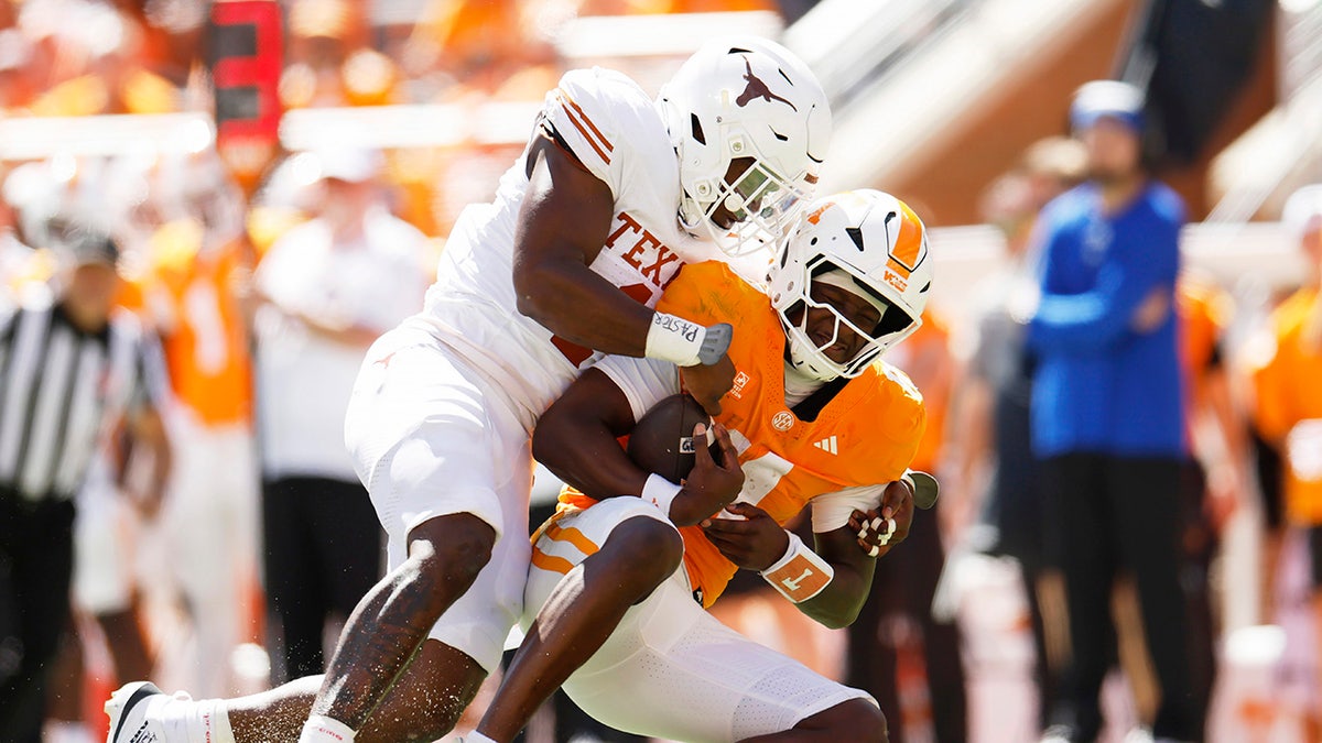 Texas Longhorns’ Wild Celebrations at Tennessee Game