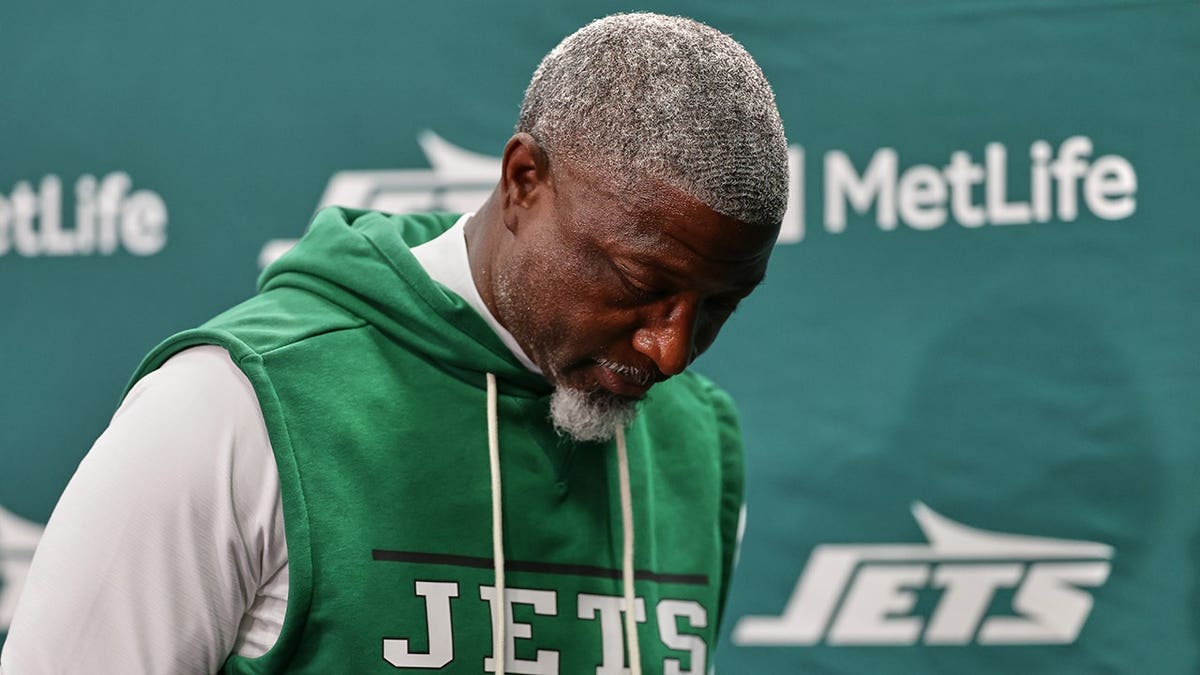 Jets Face Challenges After Loss to Dolphins