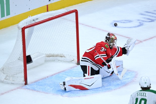 Blackhawks Face Defeat Against Stars Amid Defensive Struggles