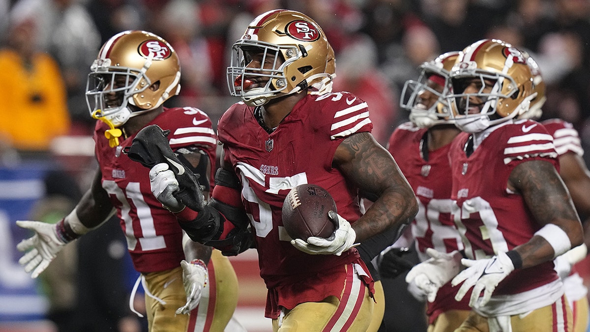 NFL Suspends 49ers Linebacker Dre Greenlaw