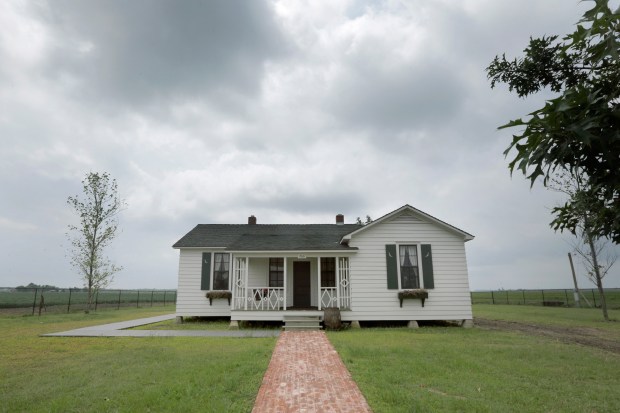 Exploring the Importance of Visitor Centers