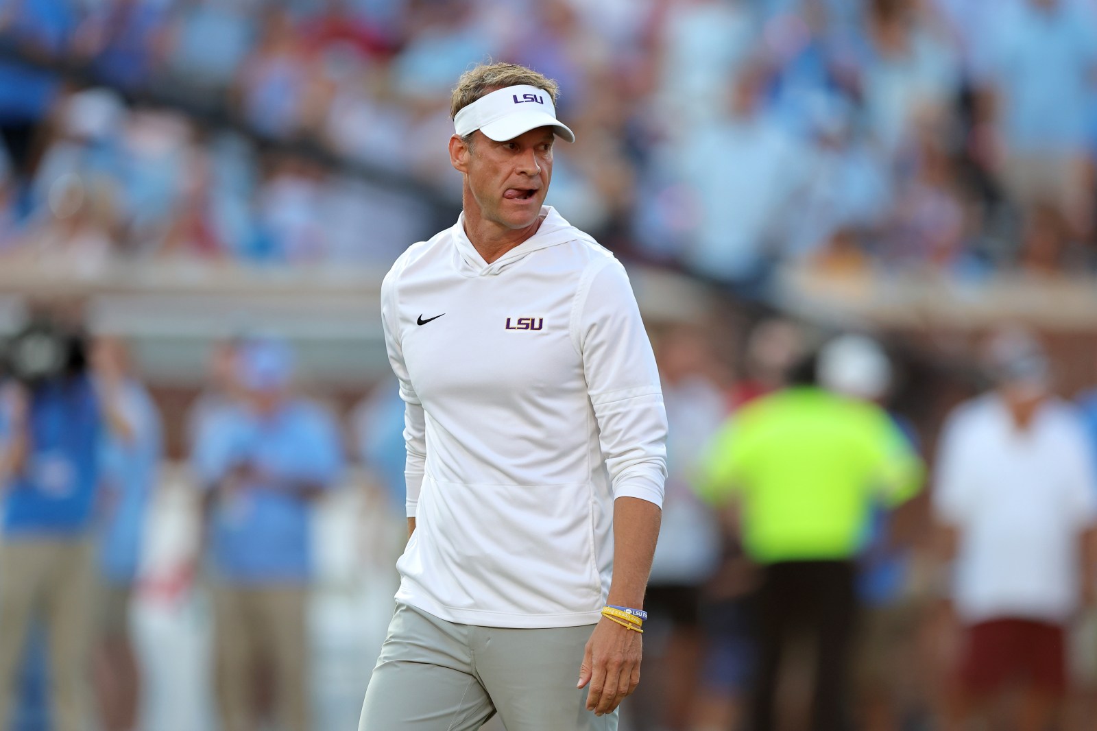 LSU Eyes College Football Playoff in Kiffin’s Debut Season