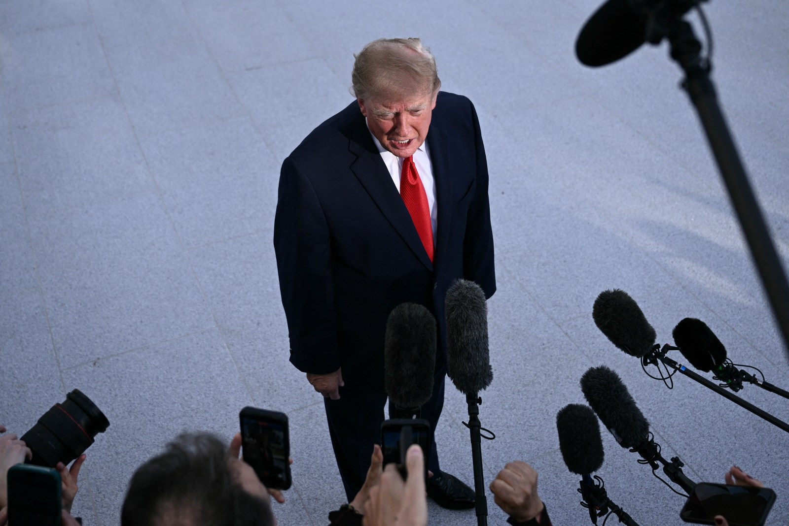 Controversy Surrounds White House Videos Amid Election Campaign Concerns