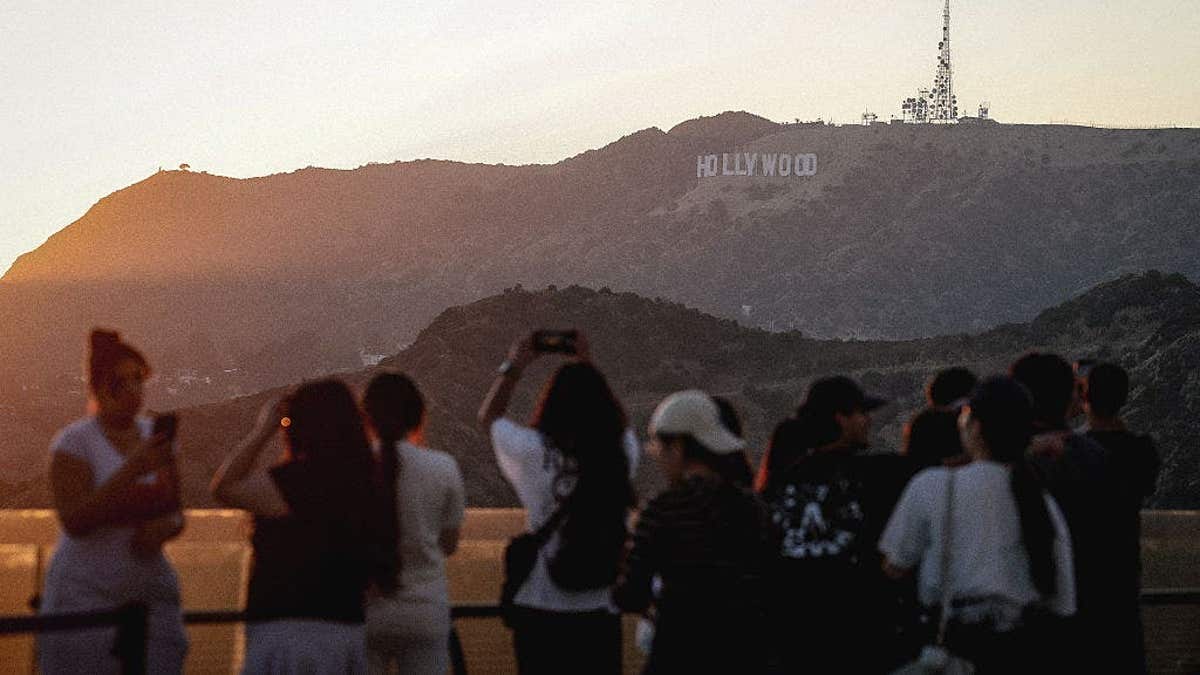 Hollywood Residents File Complaint over Tourist Surge
