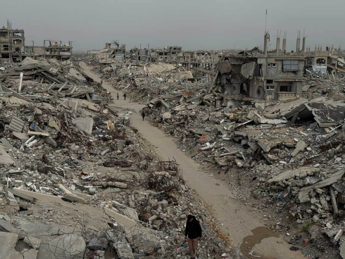 Devastation and Recovery Efforts in Beit Lahia After Israeli Strikes